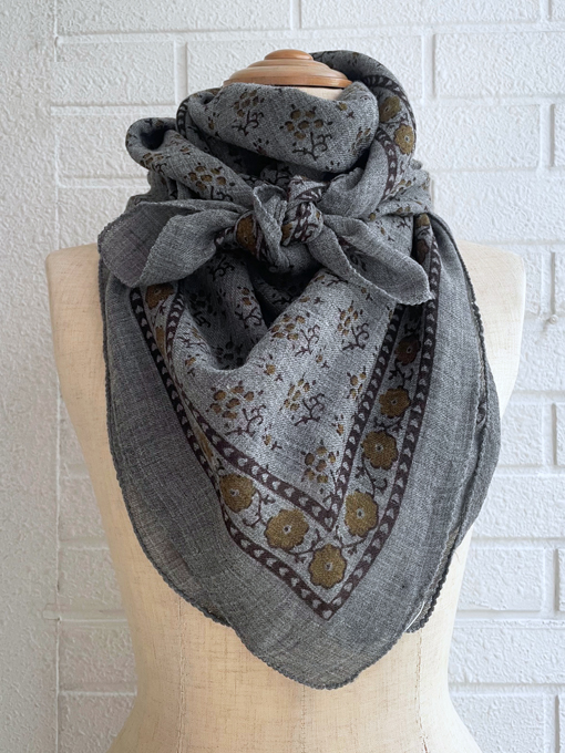 soeur　FOULARD　レディース　バンダナ柄ウールスカーフ