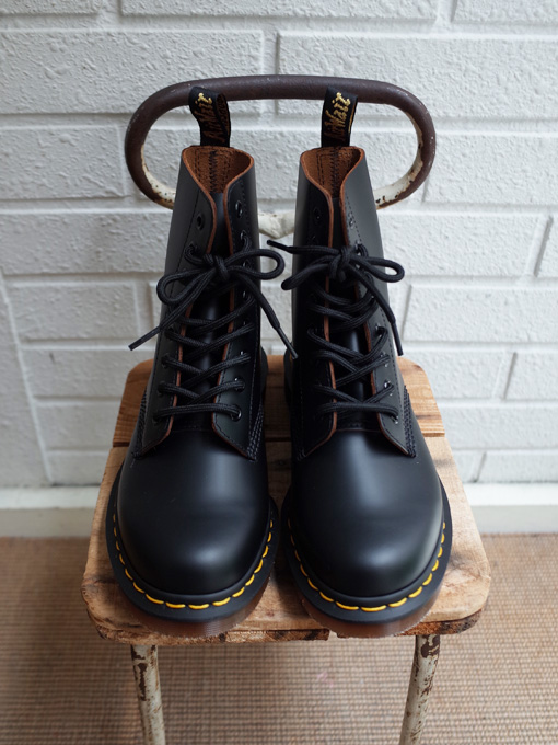 Dr. Martens 1460 VINTAGE 8ホールブーツ OTTI オッティ  パリやイタリア、ベルギーのインポート子供服、インポートセレクトショップ